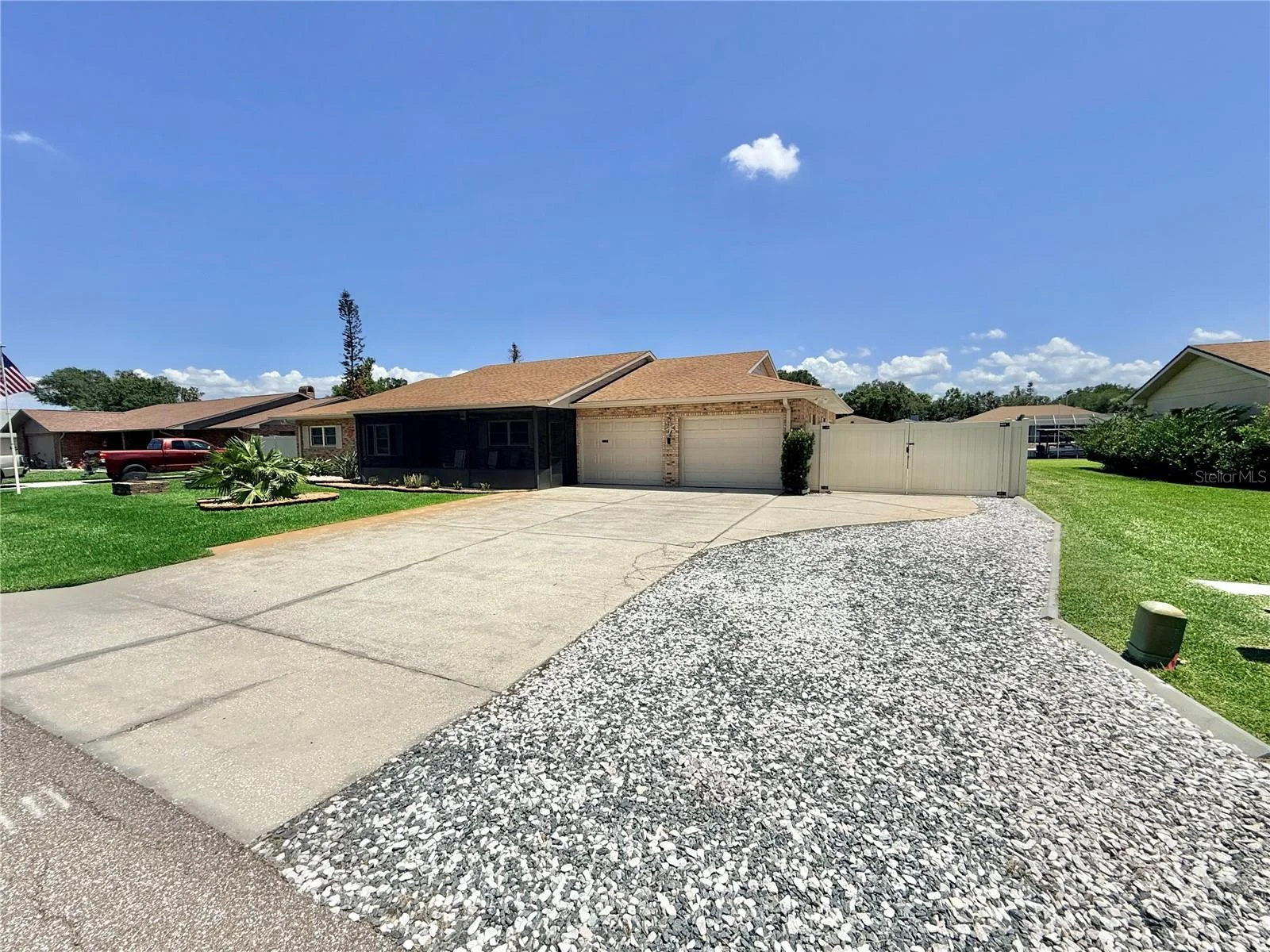 209 W DELAWARE ST, TAVARES, FL — photo 84