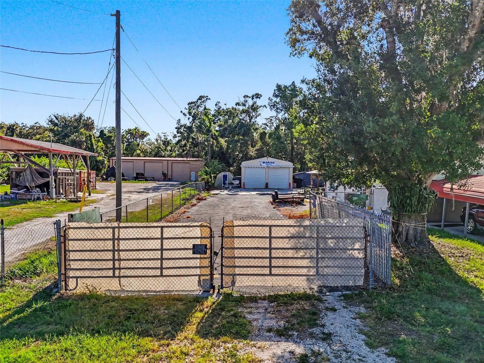7813 LEO KIDD AVE, PORT RICHEY, FL — photo 39