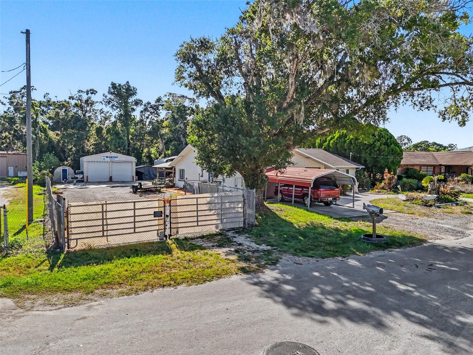 7813 LEO KIDD AVE, PORT RICHEY, FL — photo 40