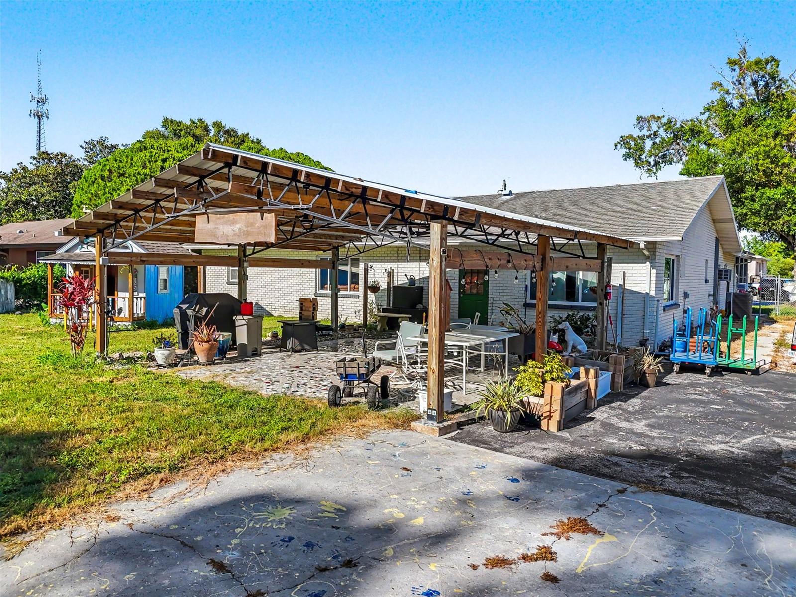 7813 LEO KIDD AVE, PORT RICHEY, FL — photo 47