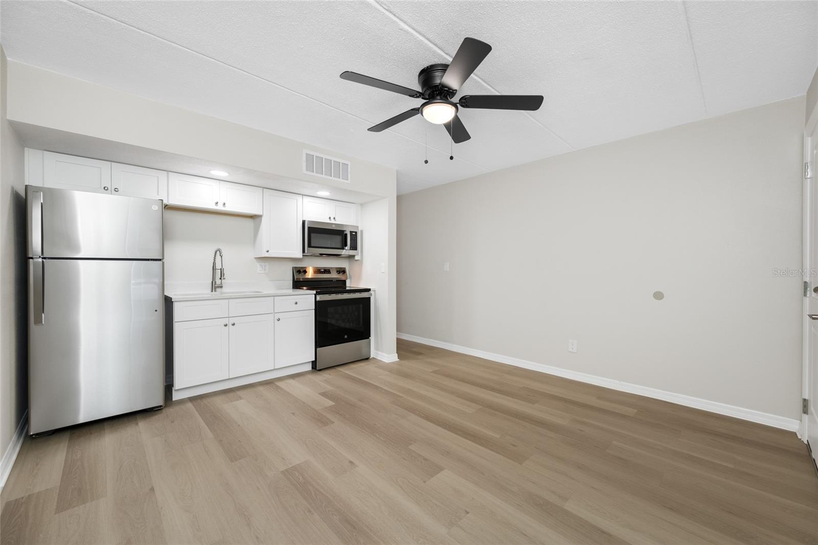 8012 BLIND PASS RD #2, ST PETERSBURG, FL — photo 3