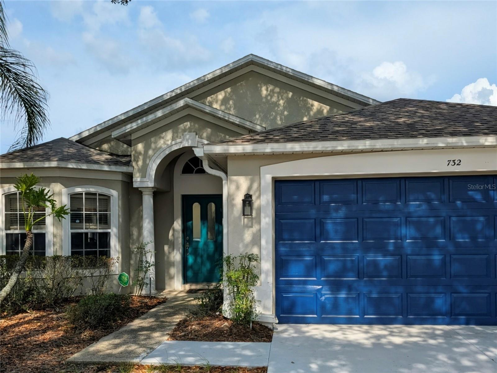 732 HENLEY CIR, DAVENPORT, FL