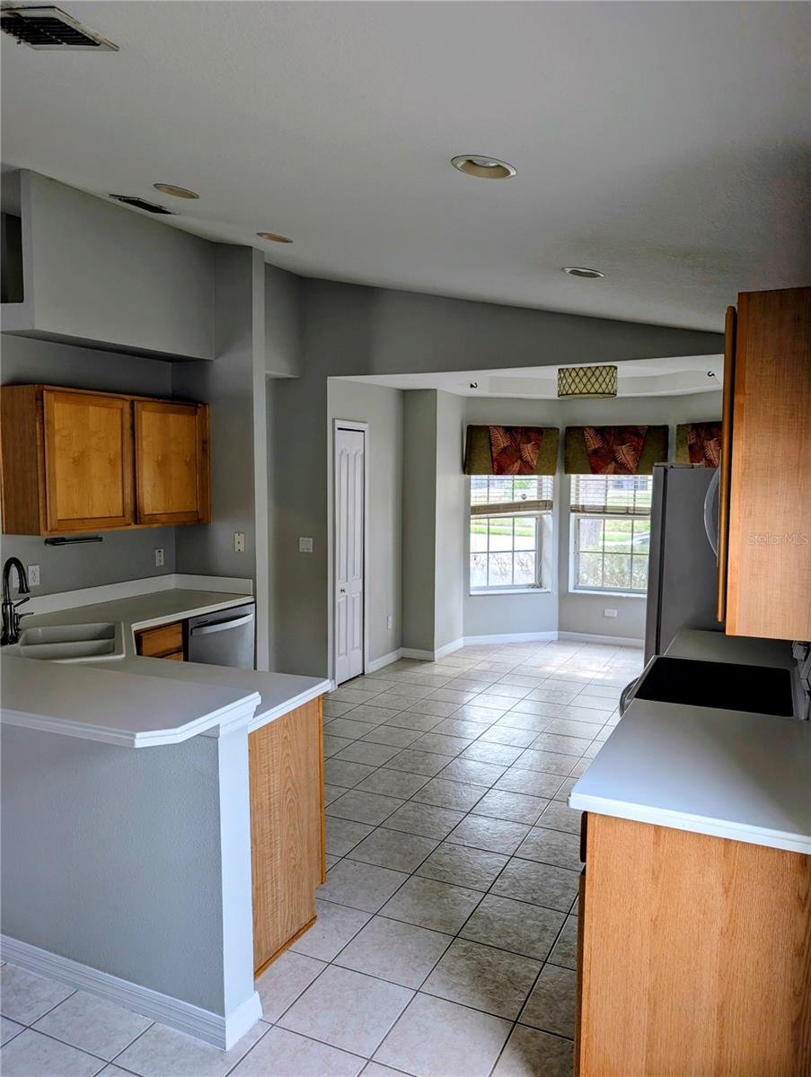 732 HENLEY CIR, DAVENPORT, FL — photo 10