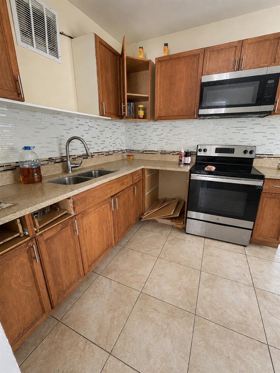 4615 CLARCONA OCOEE RD, ORLANDO, FL — photo 7