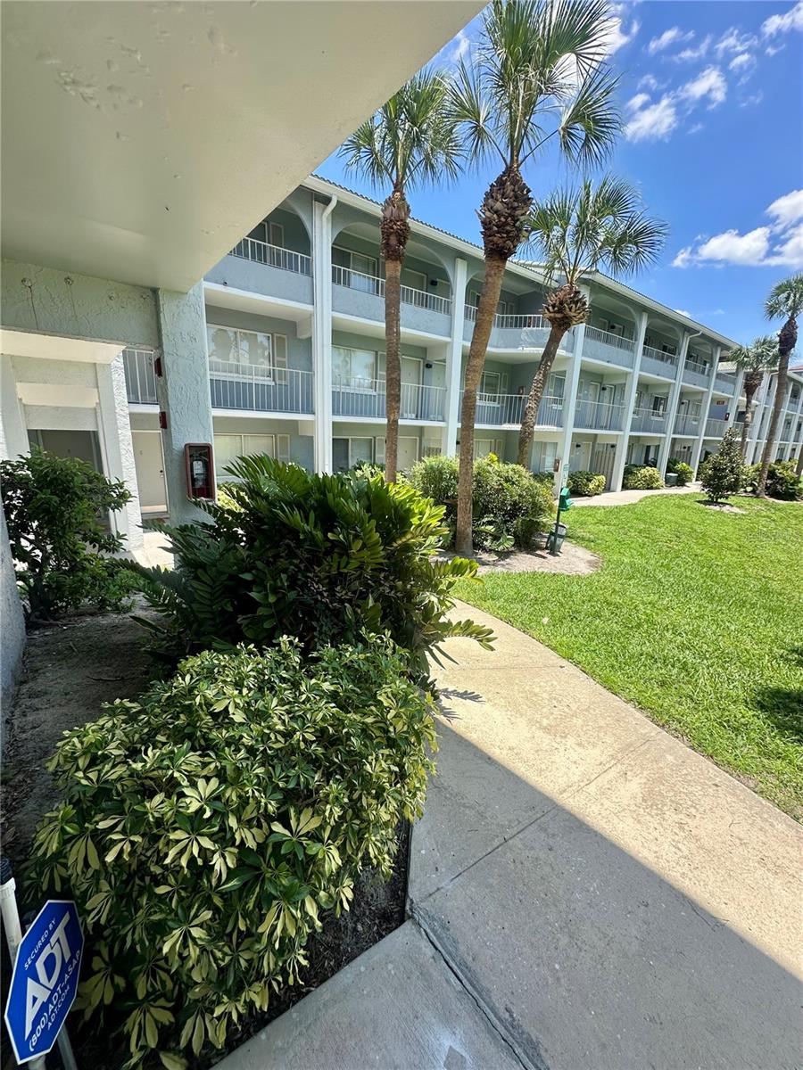 115 OYSTER BAY CIR #170, ALTAMONTE SPRINGS, FL — photo 2