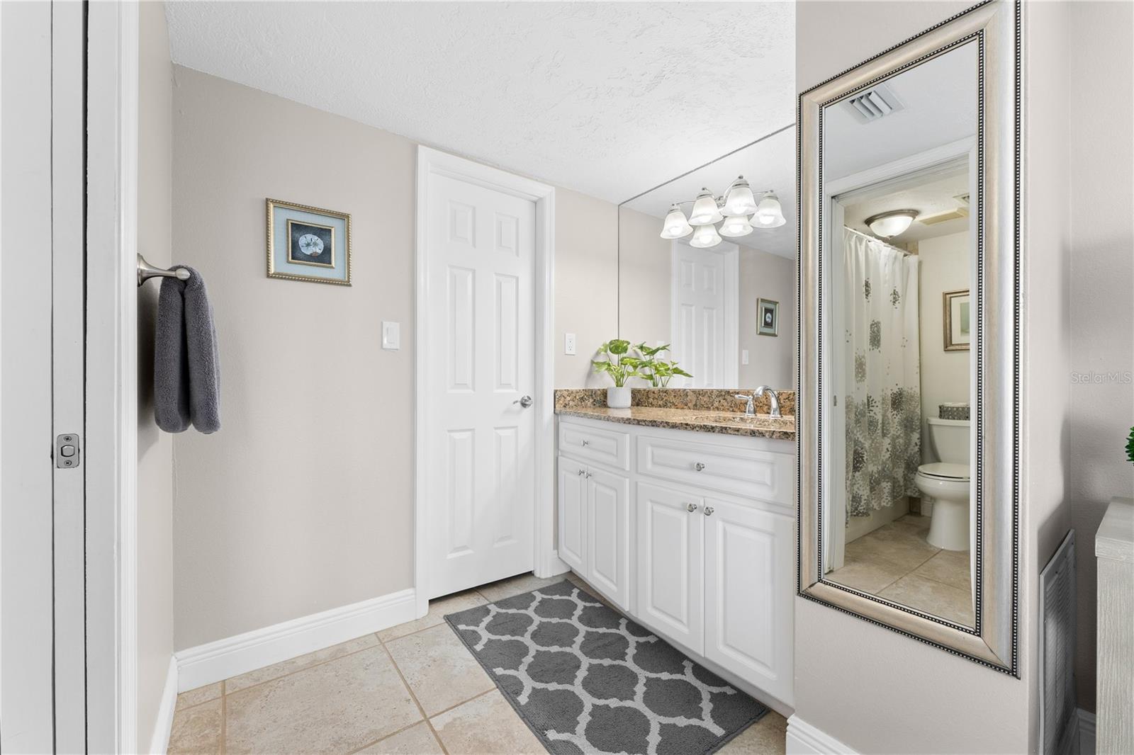 1700 BENJAMIN FRANKLIN DR #10F, SARASOTA, FL — photo 15