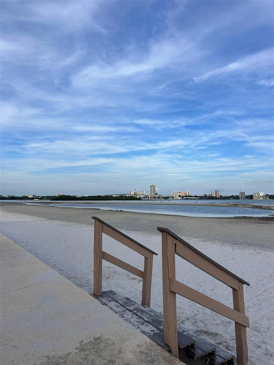 868 BAYWAY BLVD #304, CLEARWATER BEACH, FL — photo 21