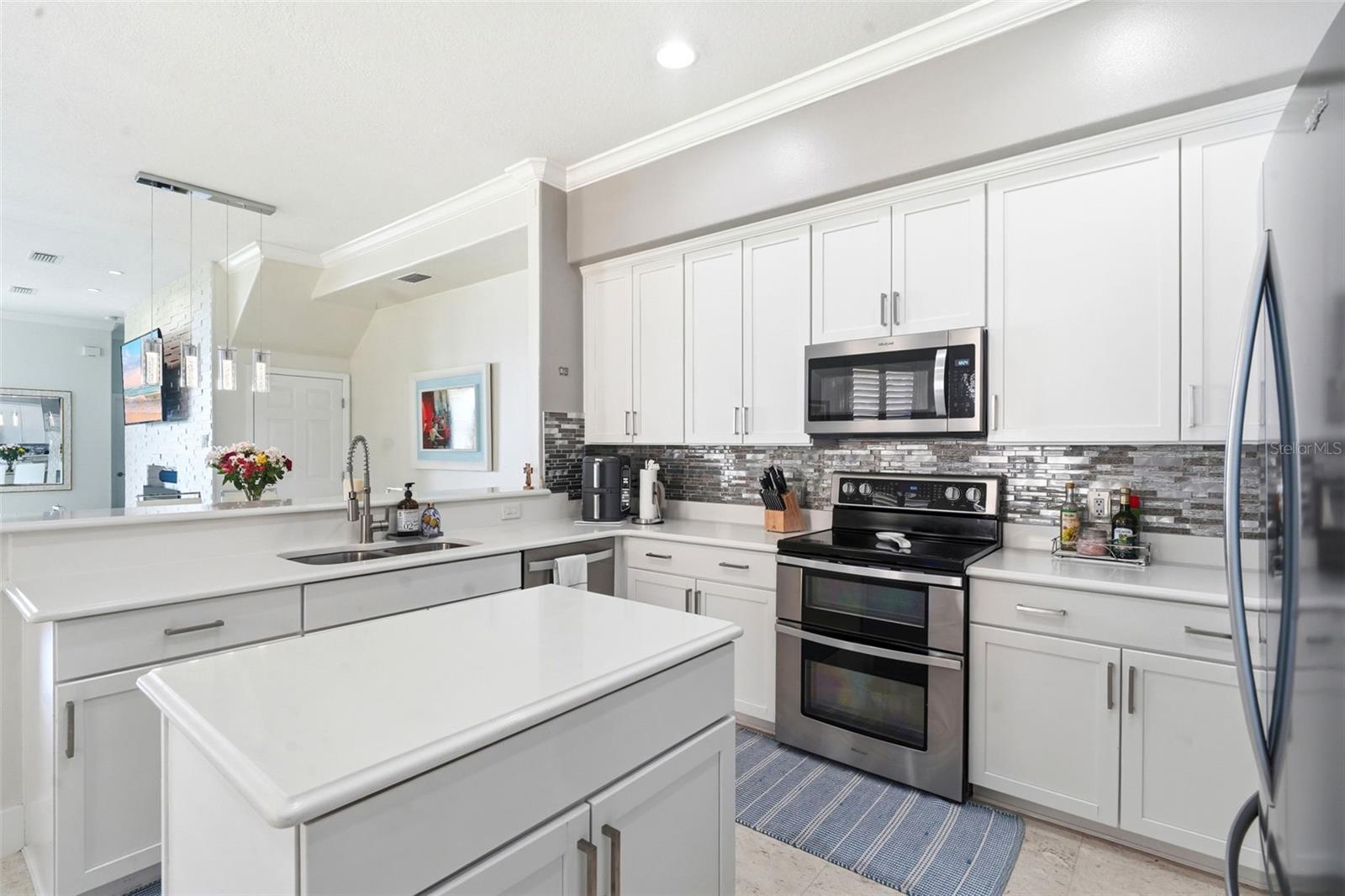 8737 THE ESPLANADE #64, ORLANDO, FL — photo 2