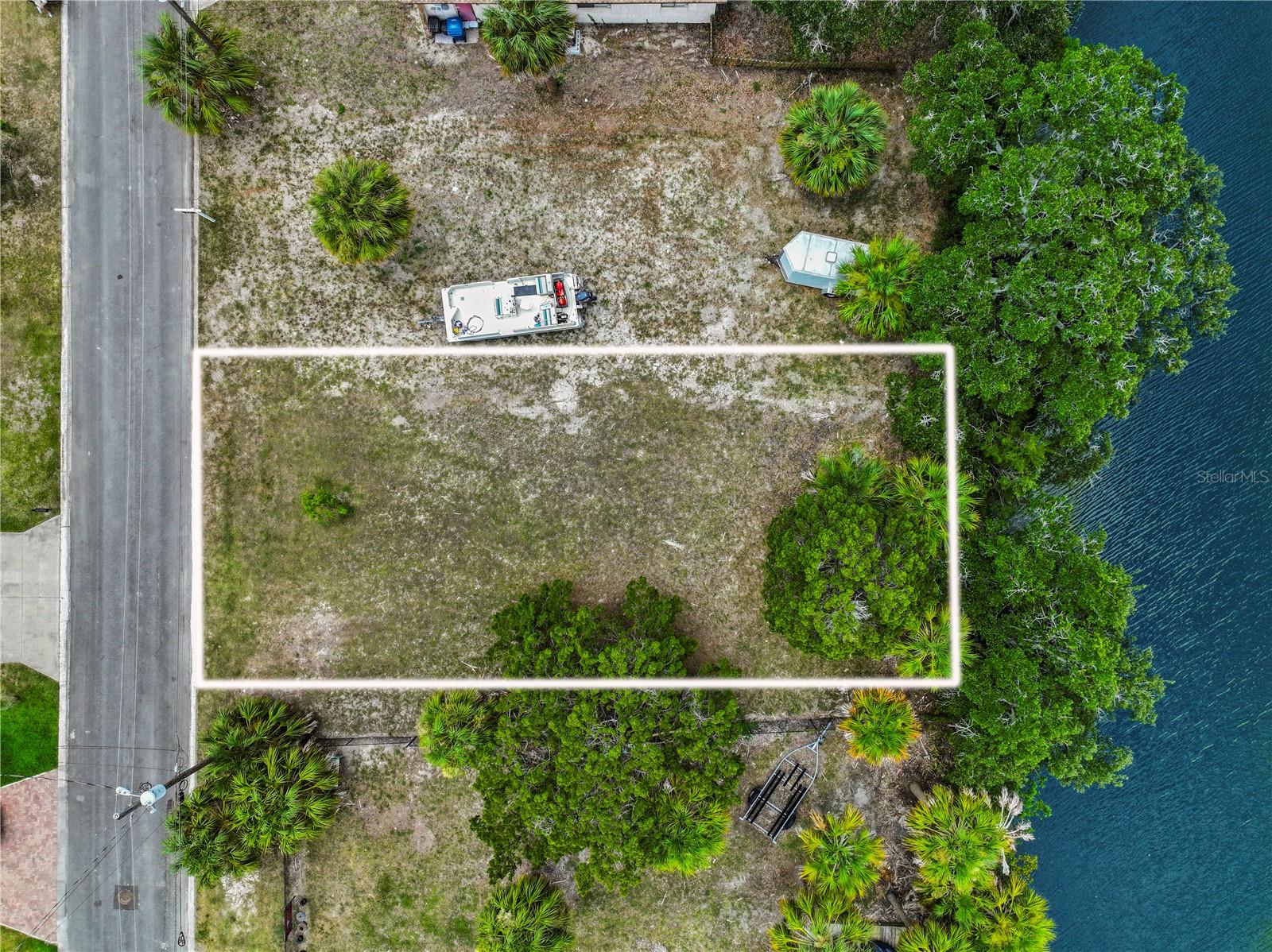 3240 SEA GRAPE DR, HERNANDO BEACH, FL — photo 5