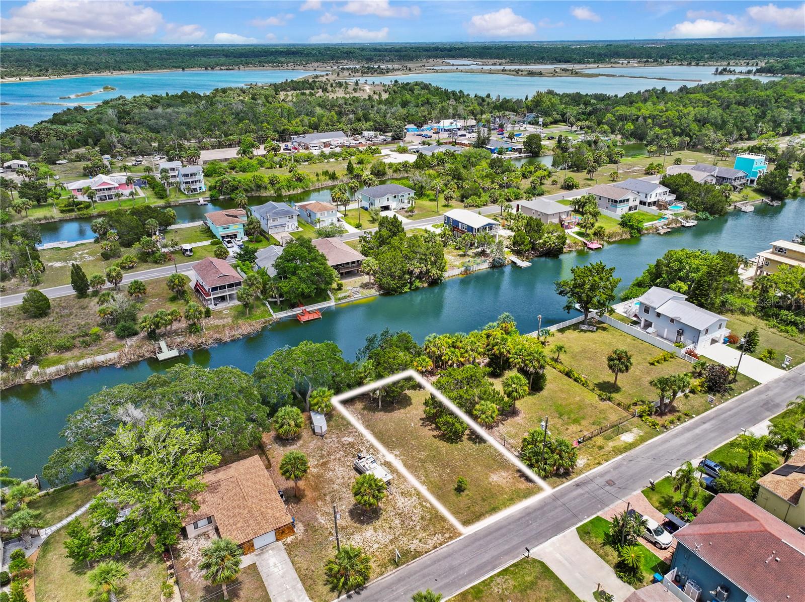 3240 SEA GRAPE DR, HERNANDO BEACH, FL — photo 11