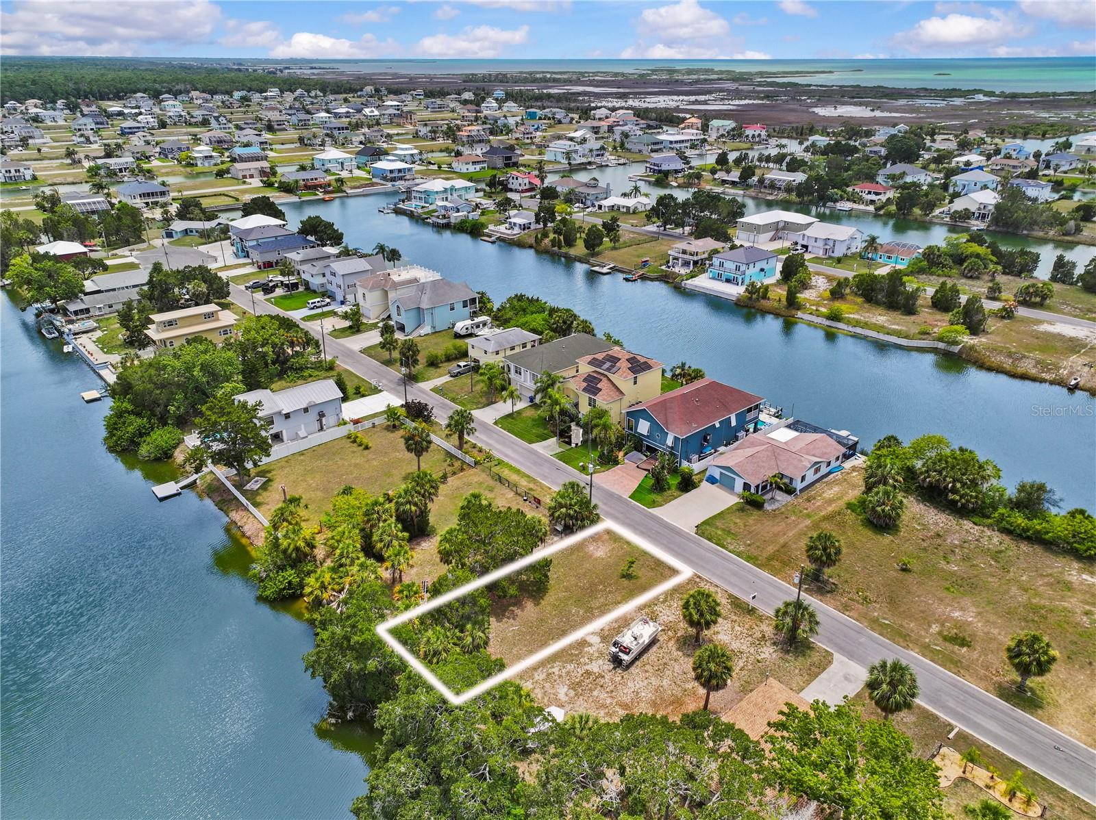3240 SEA GRAPE DR, HERNANDO BEACH, FL — photo 13