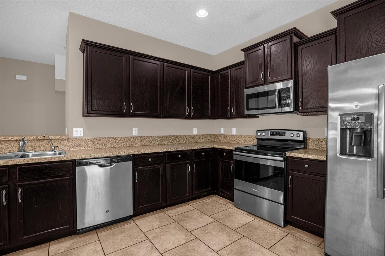 2144 BETSY ROSS LN, ST CLOUD, FL — photo 9