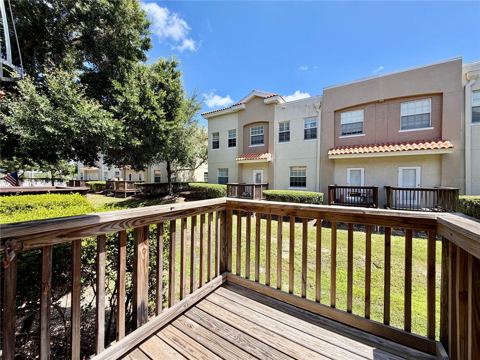 526 101ST AVE N, ST PETERSBURG, FL — photo 31