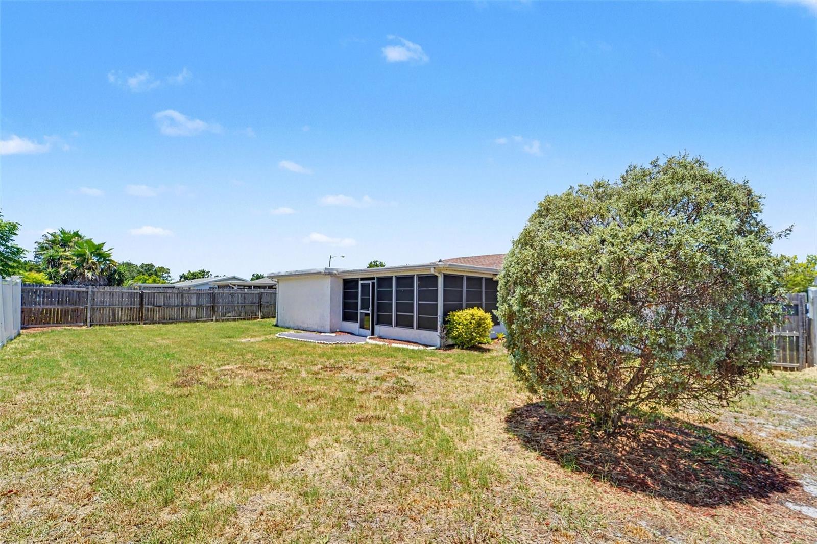 7006 MAPLEHURST DR, PORT RICHEY, FL — photo 15
