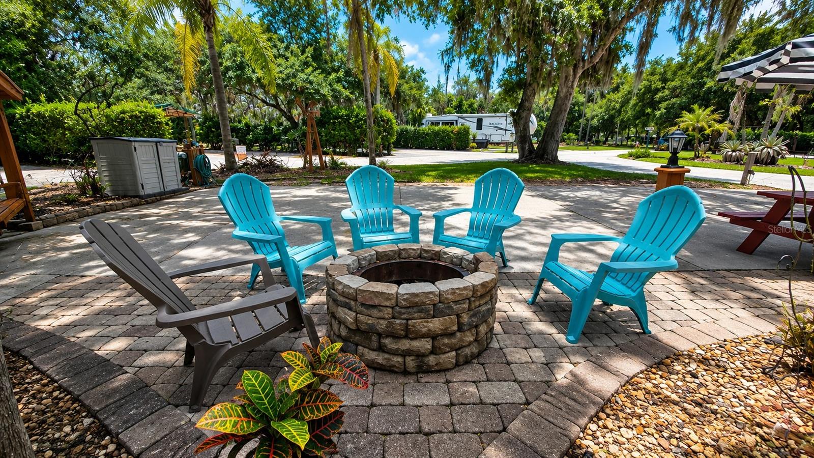 243 SADDLE LN, RIVER RANCH, FL — photo 2