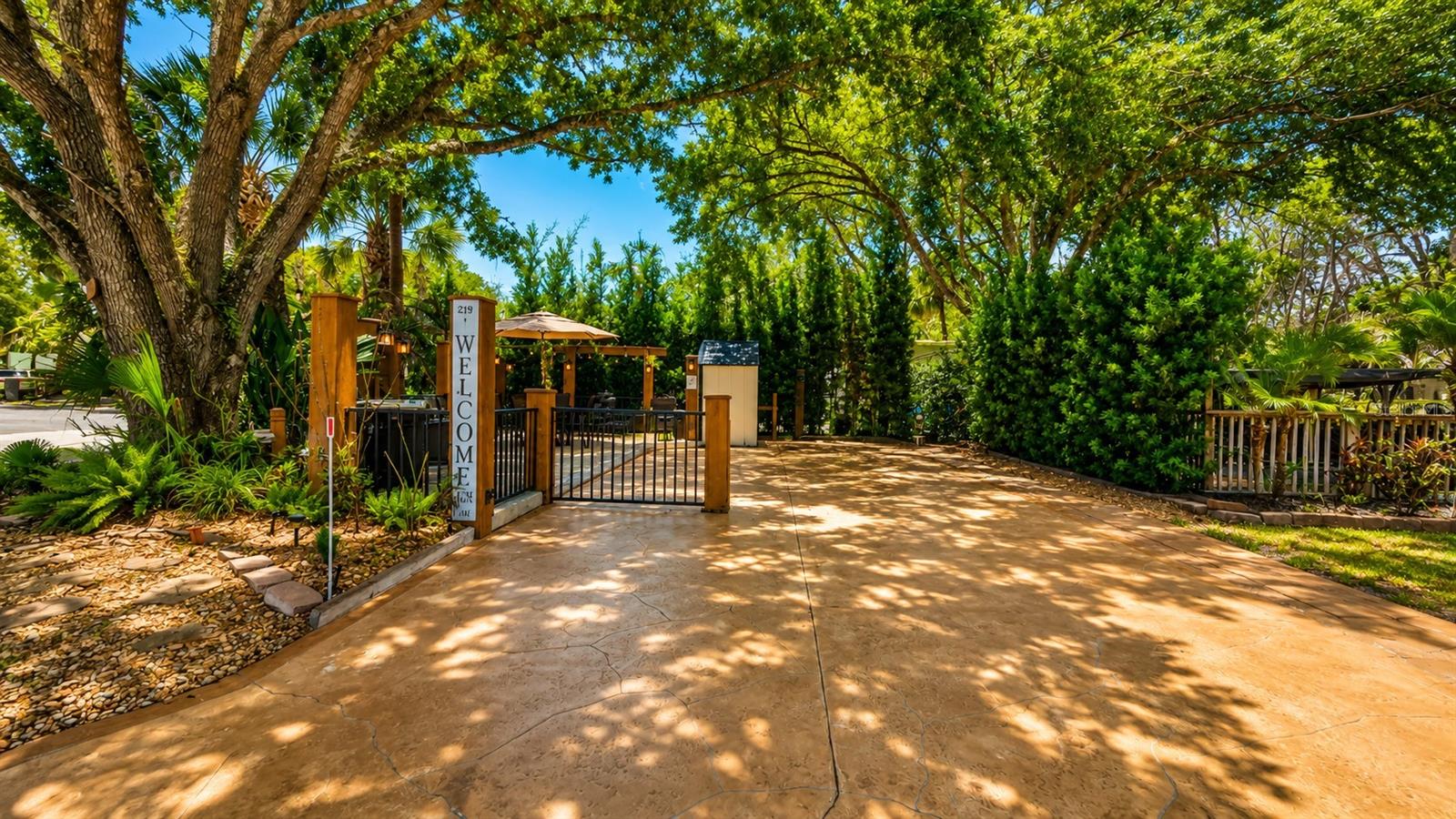 219 E APPALOOSA TRL, RIVER RANCH, FL