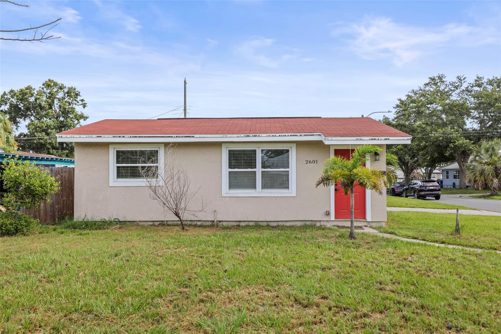 2601 16TH AVE N, ST PETERSBURG, FL — photo 2