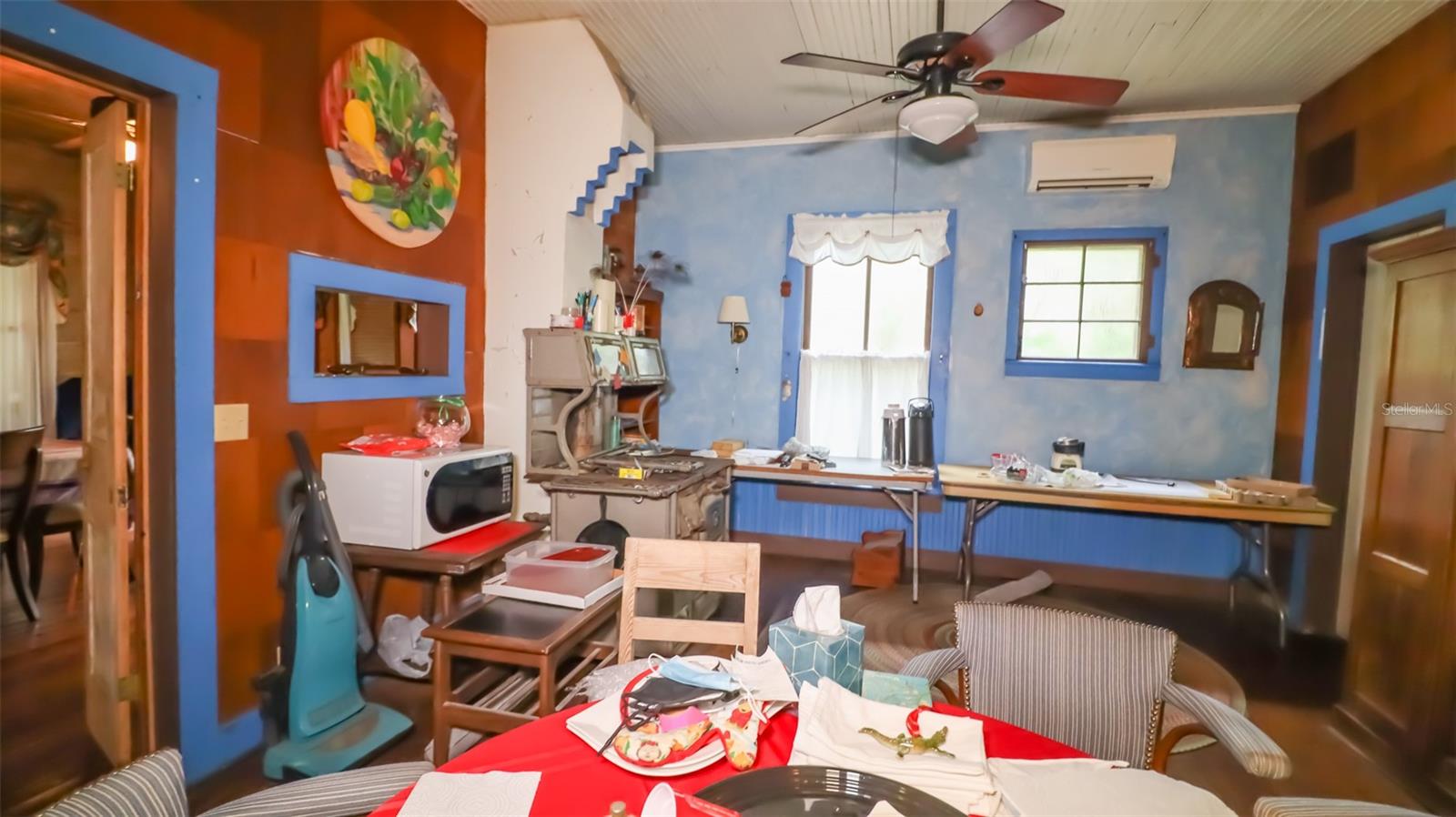 200 PARK ST, MELROSE, FL — photo 25