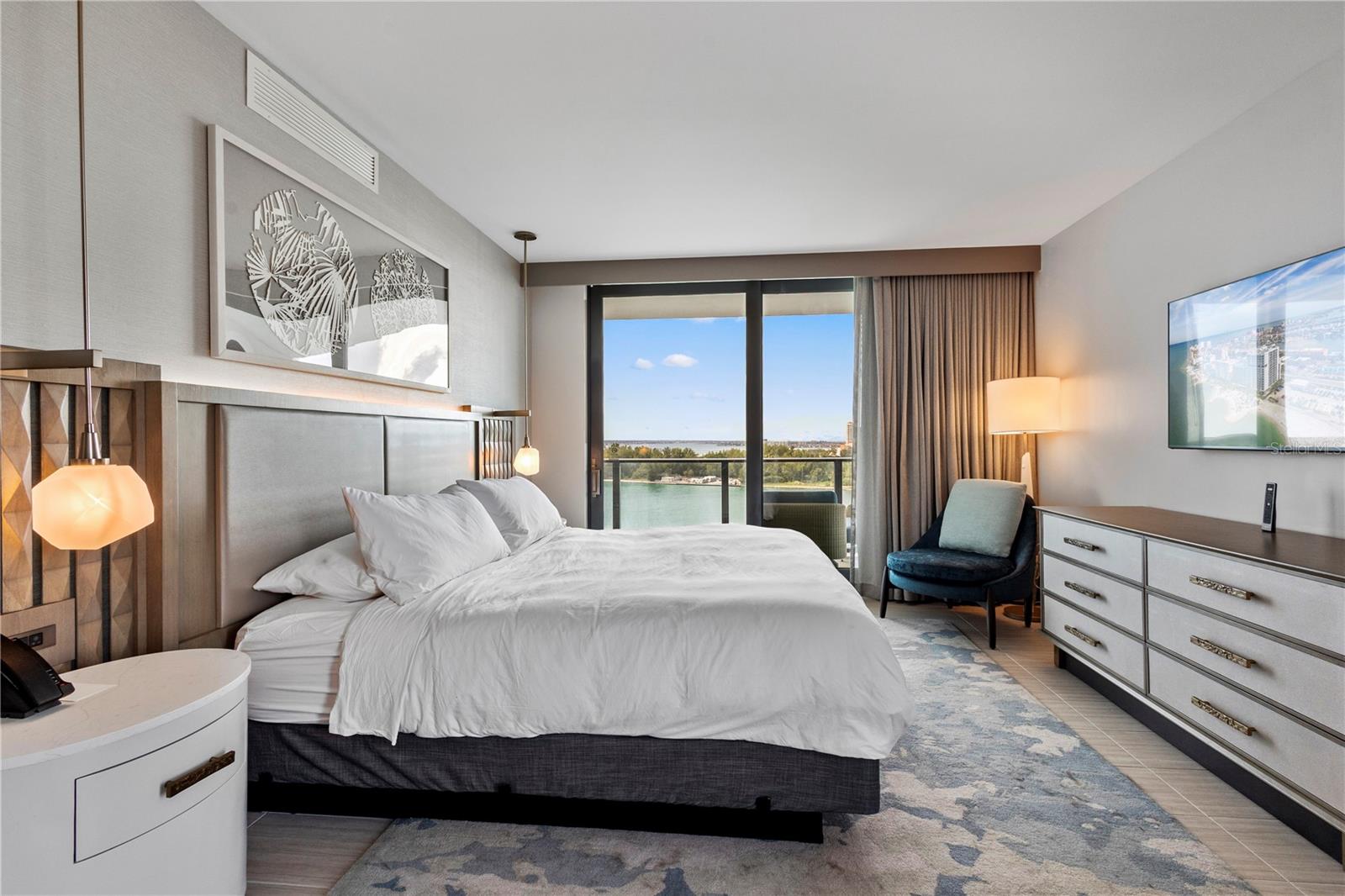 691 S GULFVIEW BLVD #1211, CLEARWATER BEACH, FL — photo 15