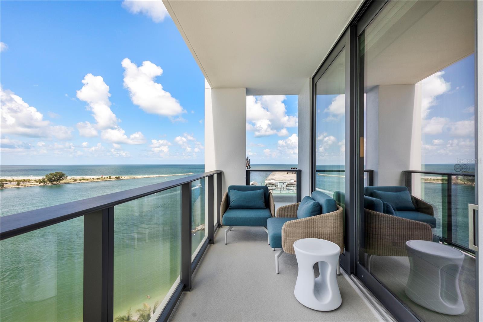 691 S GULFVIEW BLVD #1211, CLEARWATER BEACH, FL — photo 45
