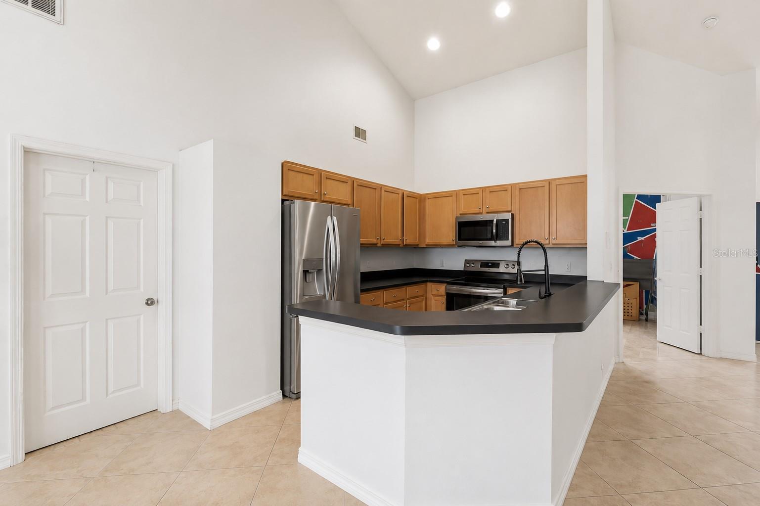 540 HOLLINGSHEAD LOOP, DAVENPORT, FL — photo 8