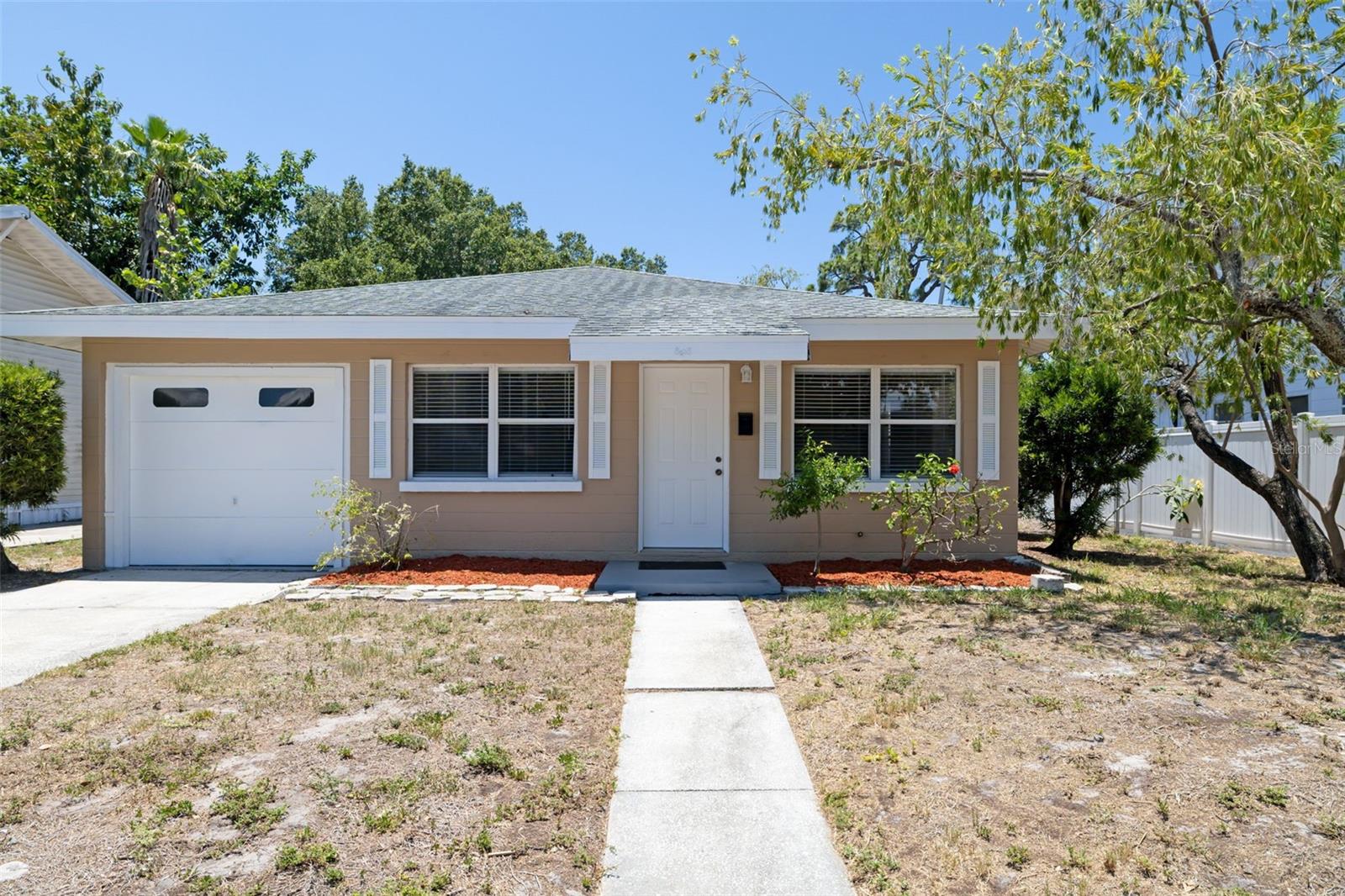 808 26TH ST W, BRADENTON, FL