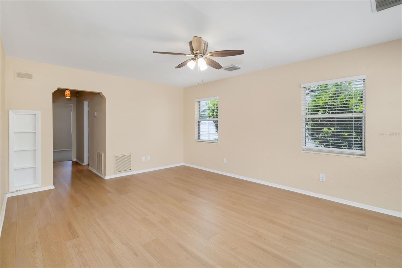 808 26TH ST W, BRADENTON, FL — photo 9