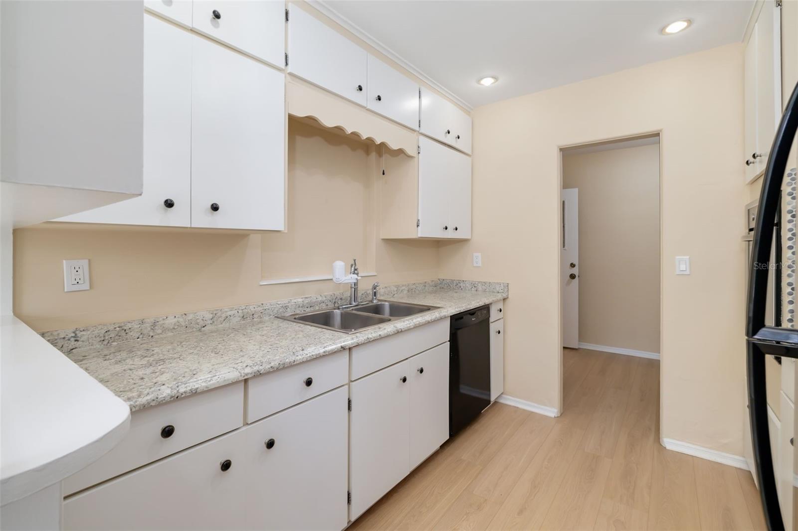 808 26TH ST W, BRADENTON, FL — photo 17