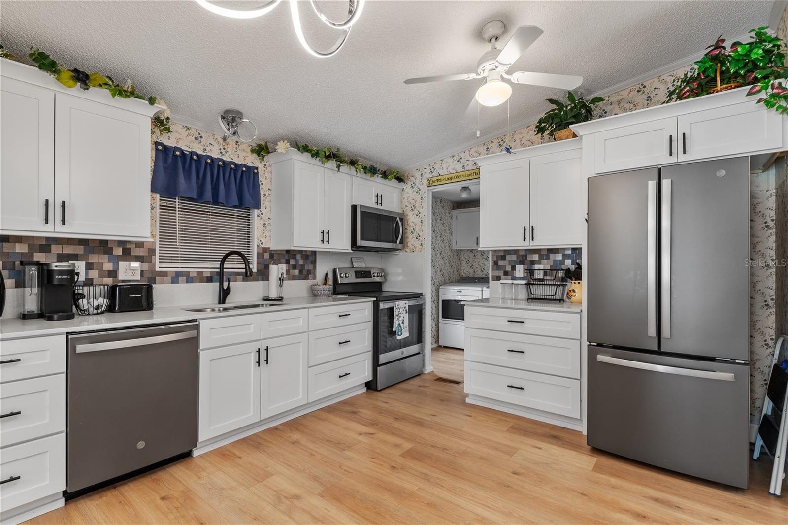 5696 HOLIDAY PARK BLVD, NORTH PORT, FL — photo 15