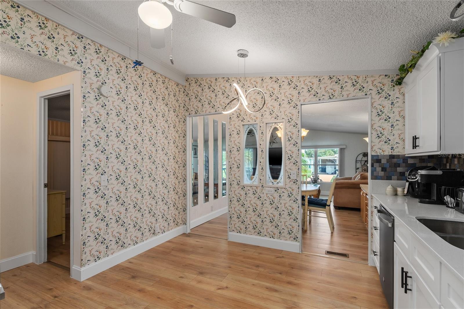 5696 HOLIDAY PARK BLVD, NORTH PORT, FL — photo 17