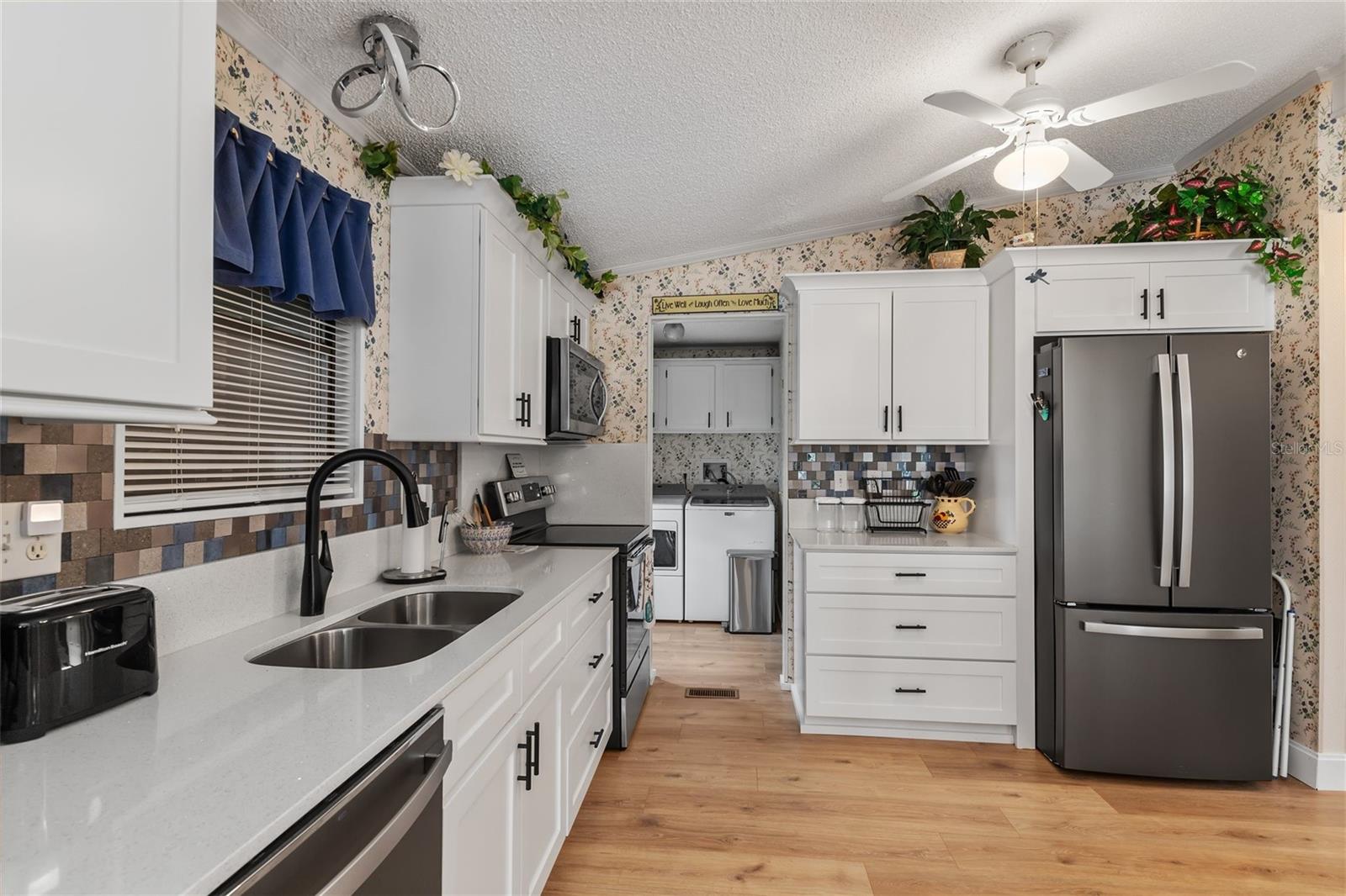 5696 HOLIDAY PARK BLVD, NORTH PORT, FL — photo 18