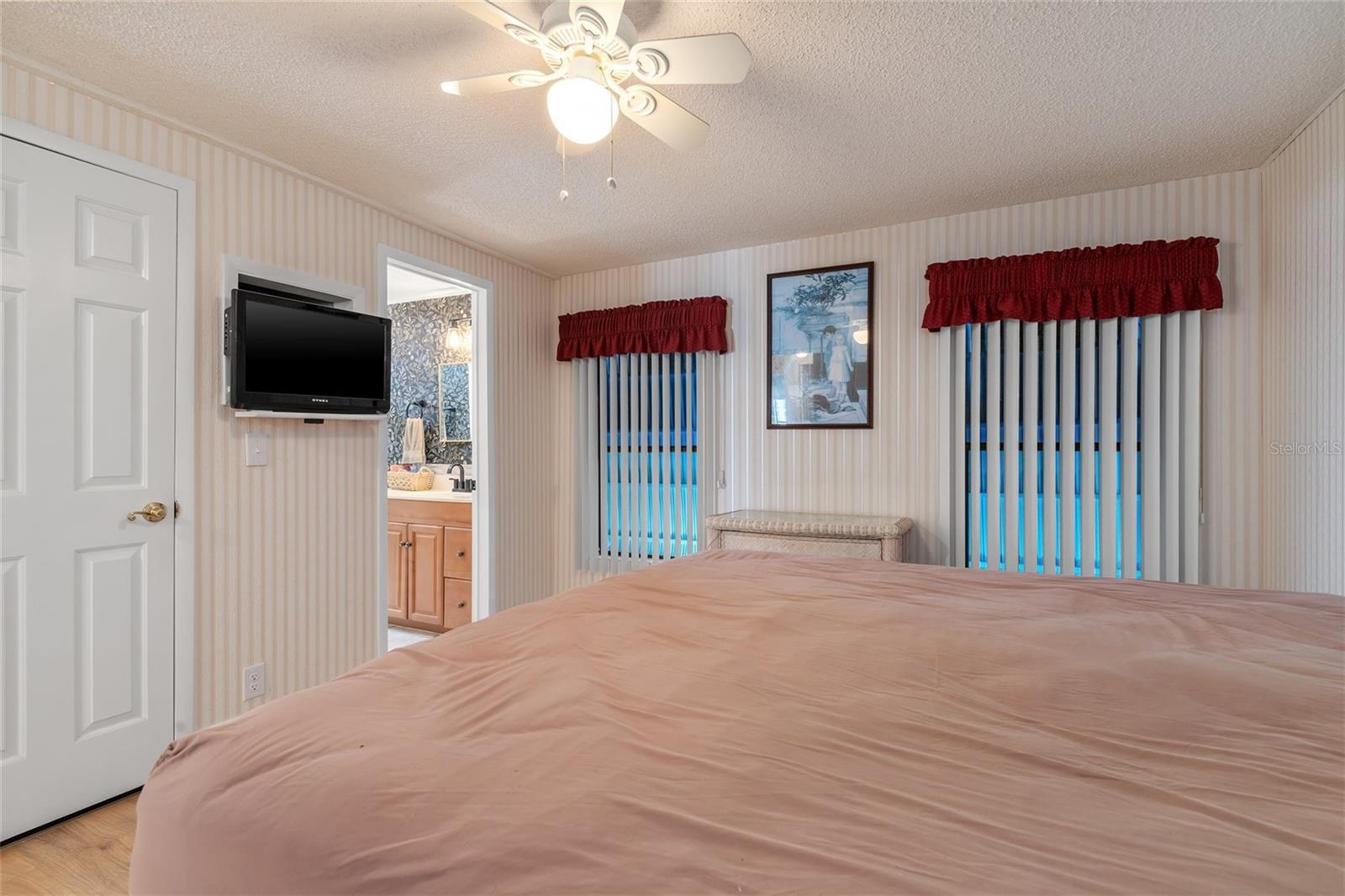 5696 HOLIDAY PARK BLVD, NORTH PORT, FL — photo 20