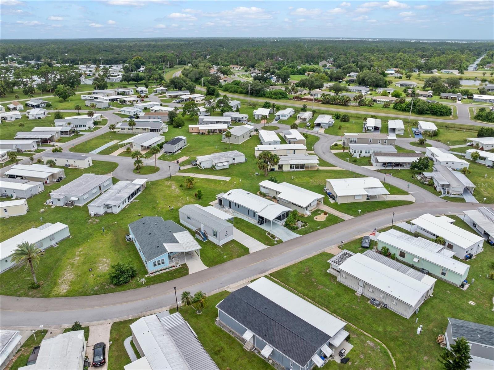 5696 HOLIDAY PARK BLVD, NORTH PORT, FL — photo 36