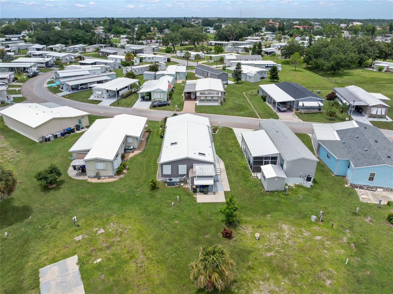 5696 HOLIDAY PARK BLVD, NORTH PORT, FL — photo 38
