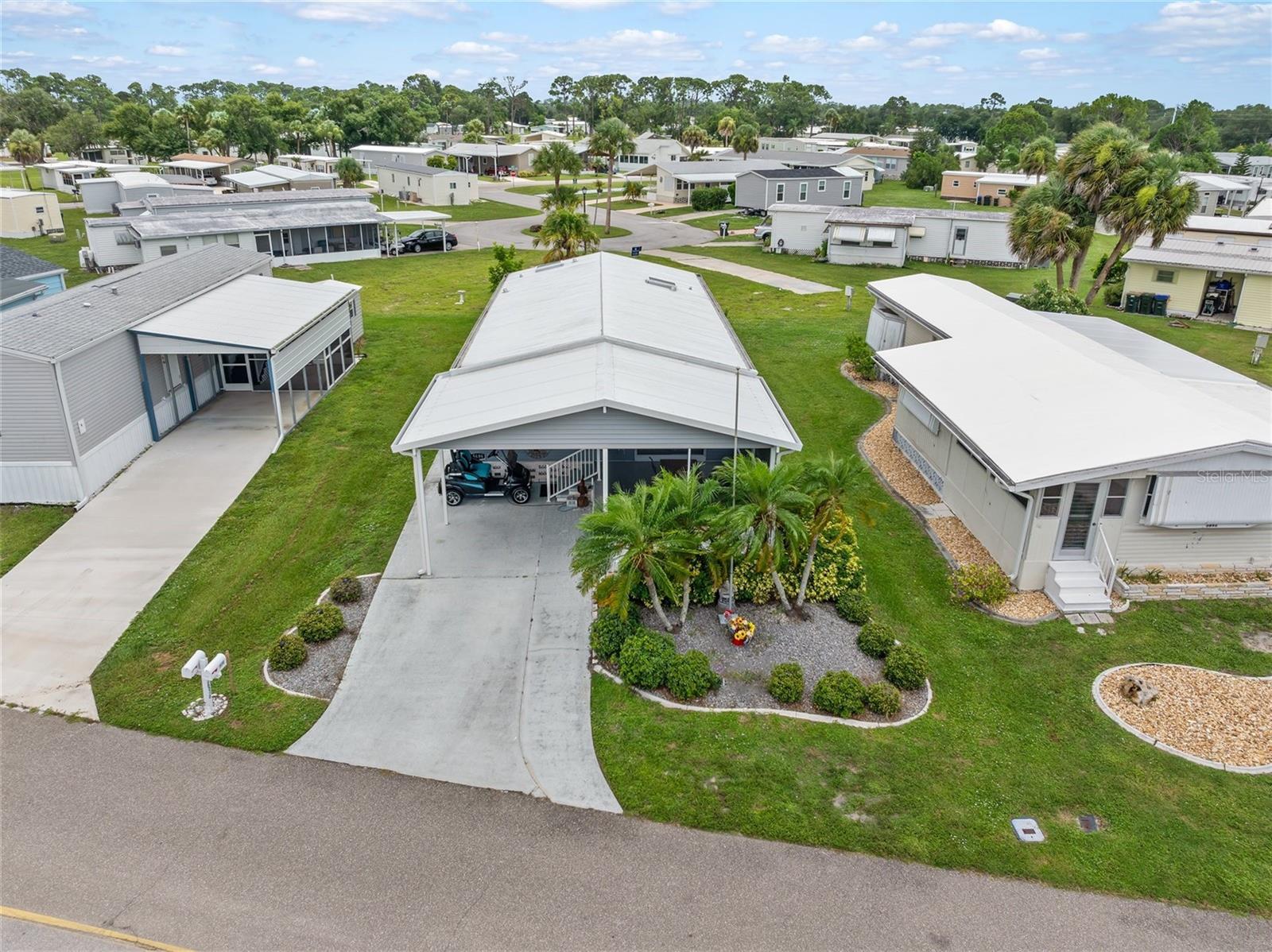 5696 HOLIDAY PARK BLVD, NORTH PORT, FL — photo 41