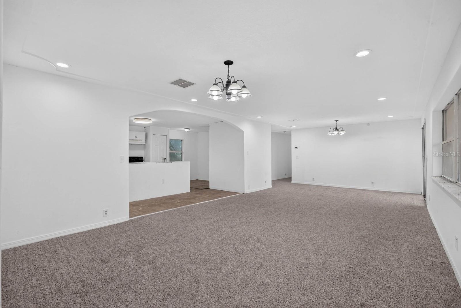 157 W GRANDVIEW DR, EAST PALATKA, FL — photo 10