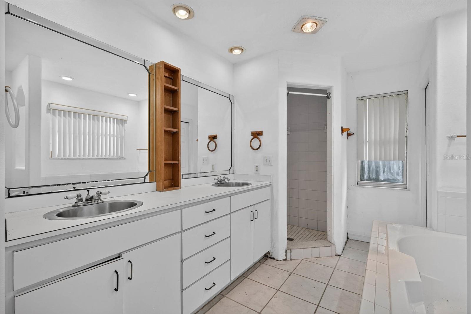 157 W GRANDVIEW DR, EAST PALATKA, FL — photo 36