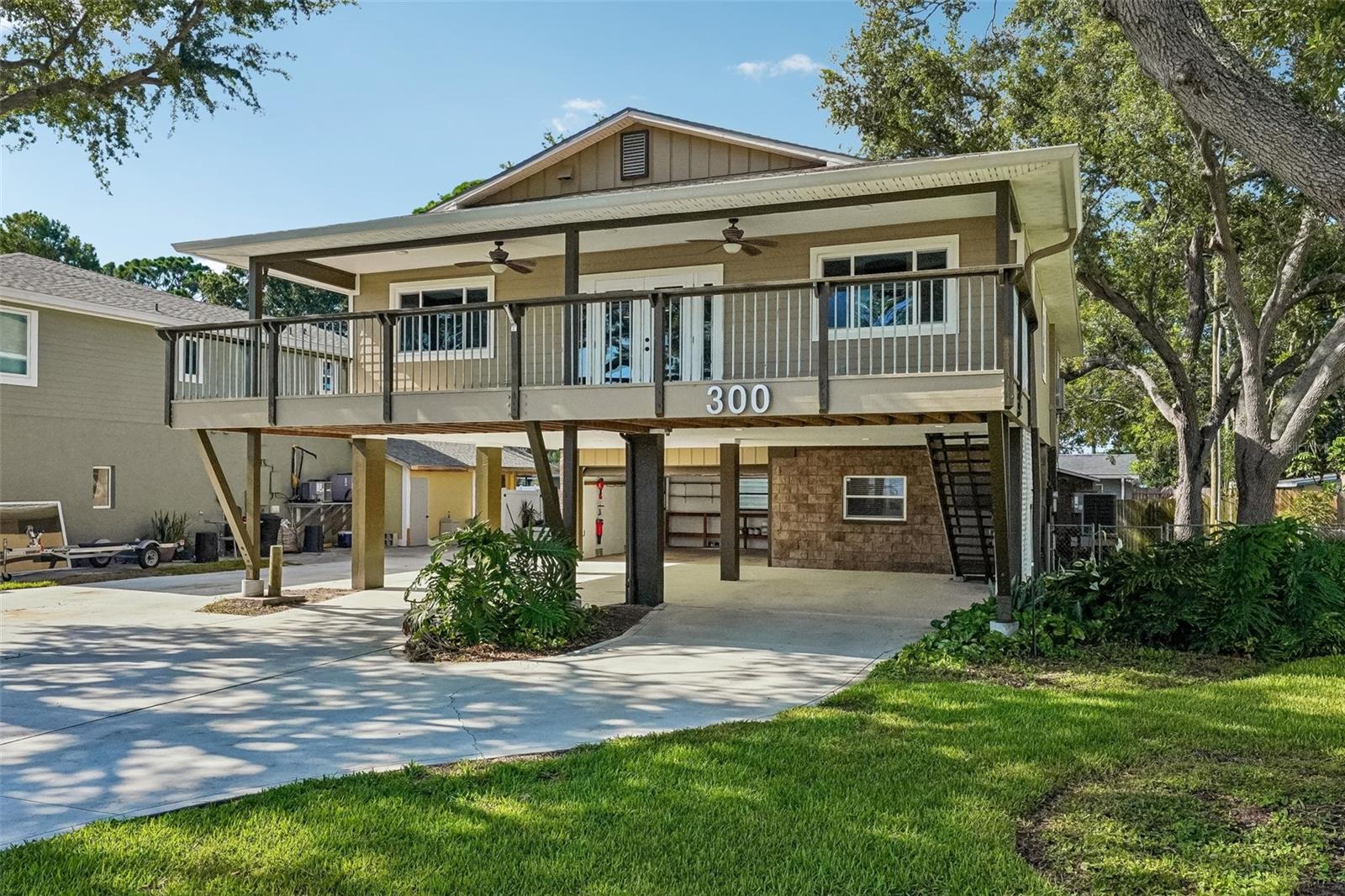 300 90TH AVE NE, ST PETERSBURG, FL — photo 51