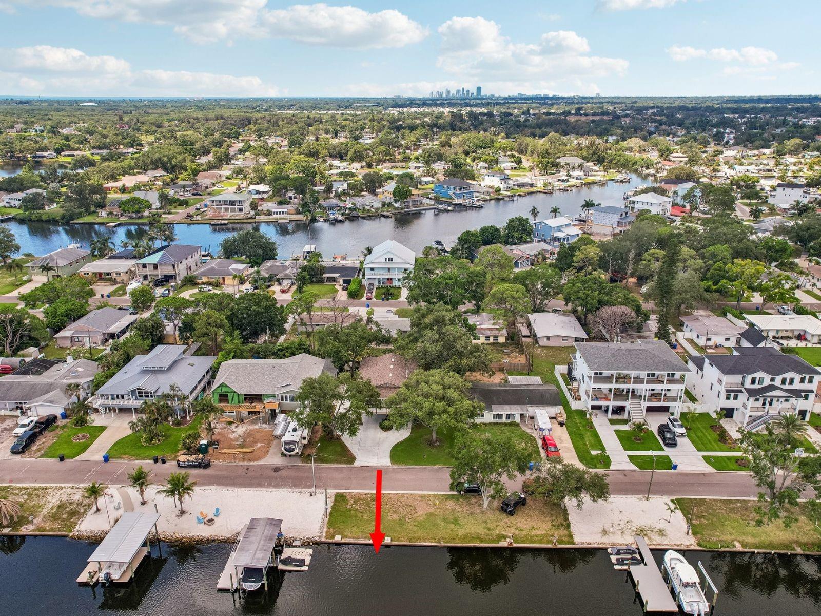 300 90TH AVE NE, ST PETERSBURG, FL — photo 63