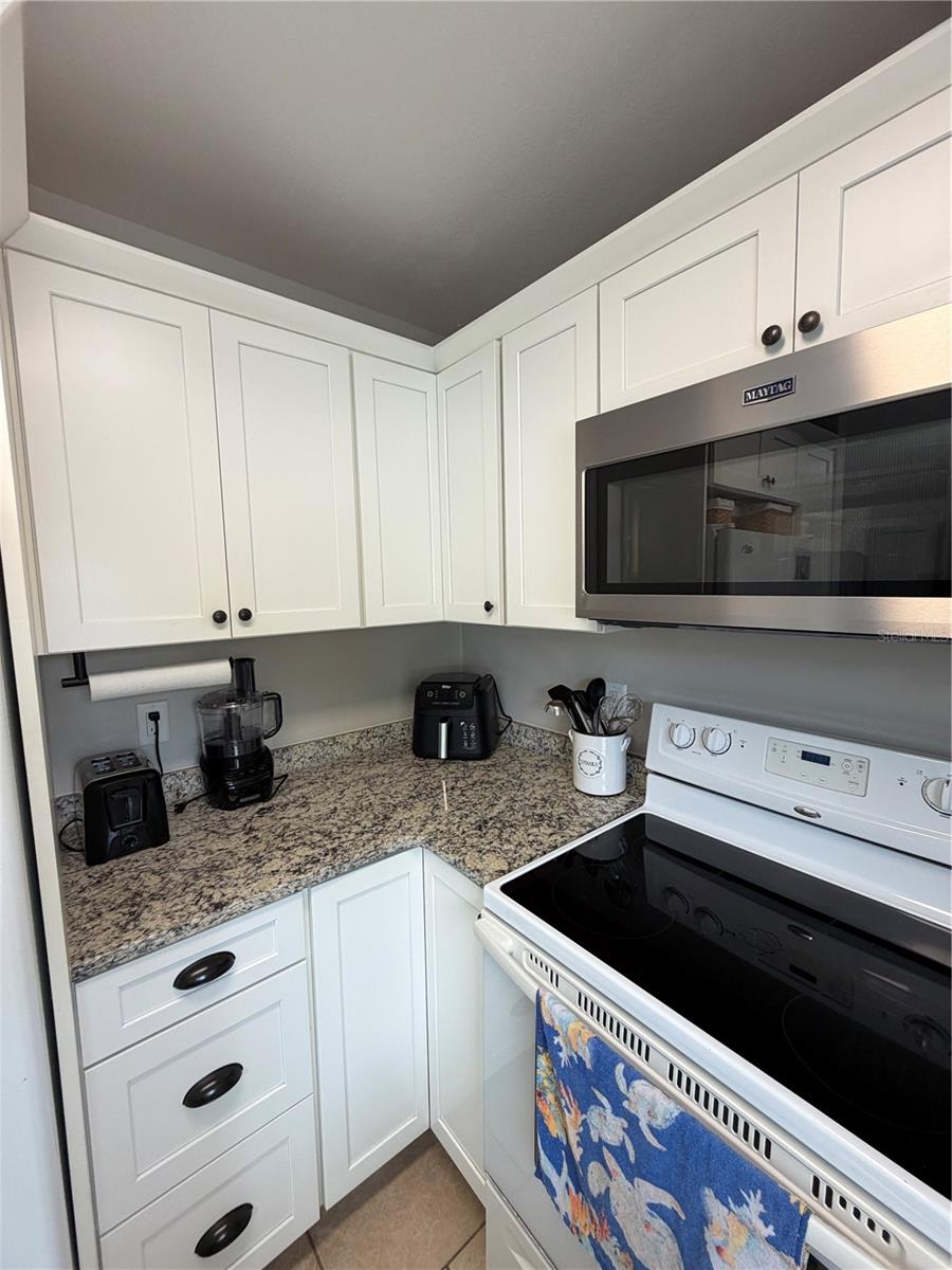 820 SAN SALVADOR DR, DUNEDIN, FL — photo 9