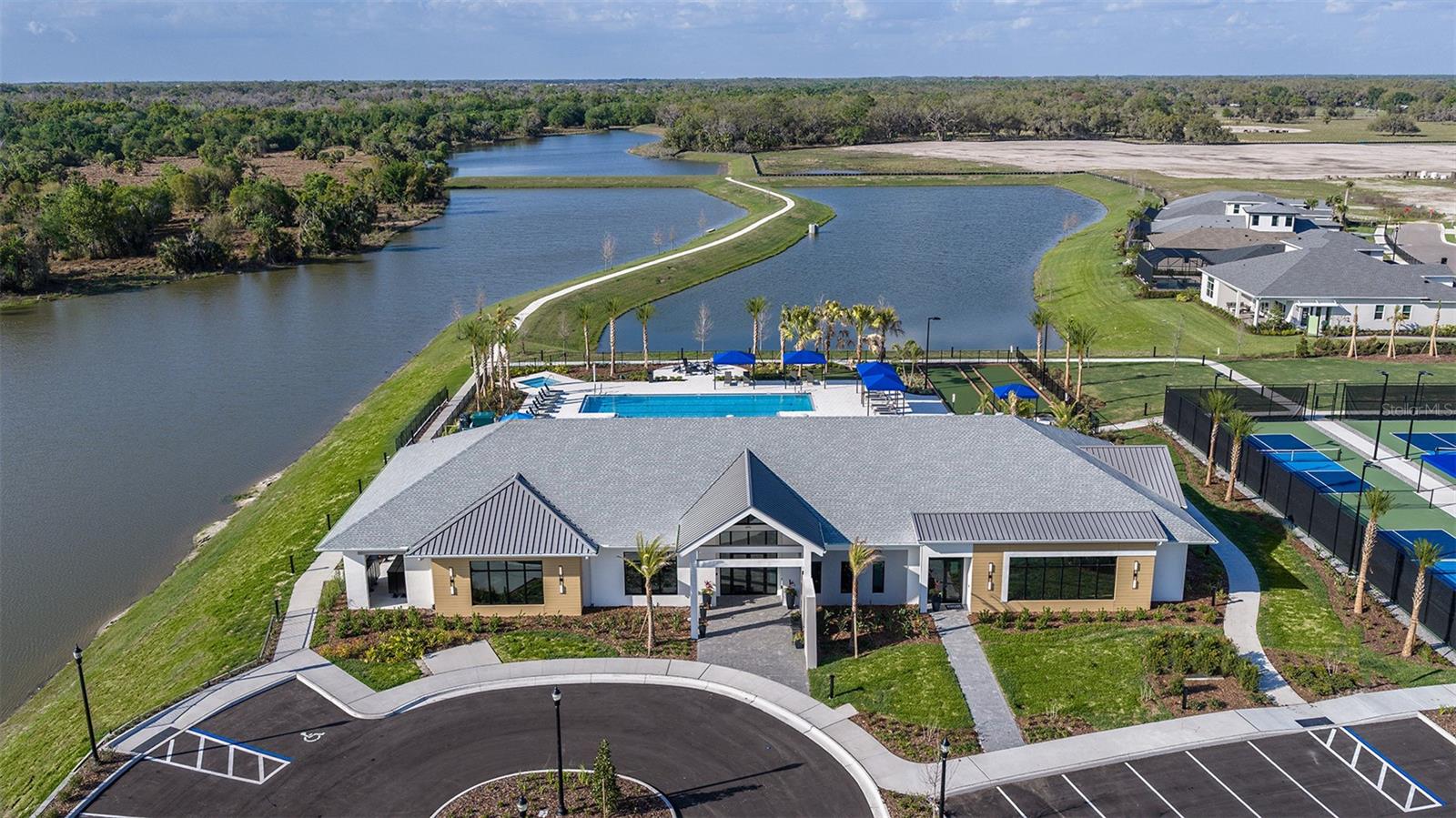 5032 LOWLAND TER, PARRISH, FL — photo 31