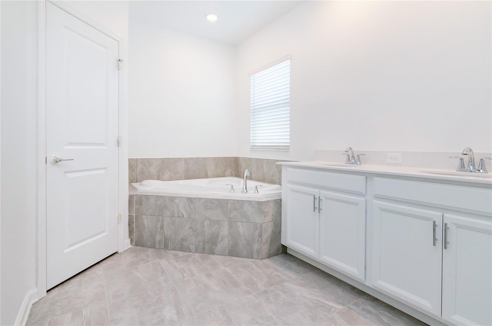 6346 LIMBERPINE ALY, ST CLOUD, FL — photo 26
