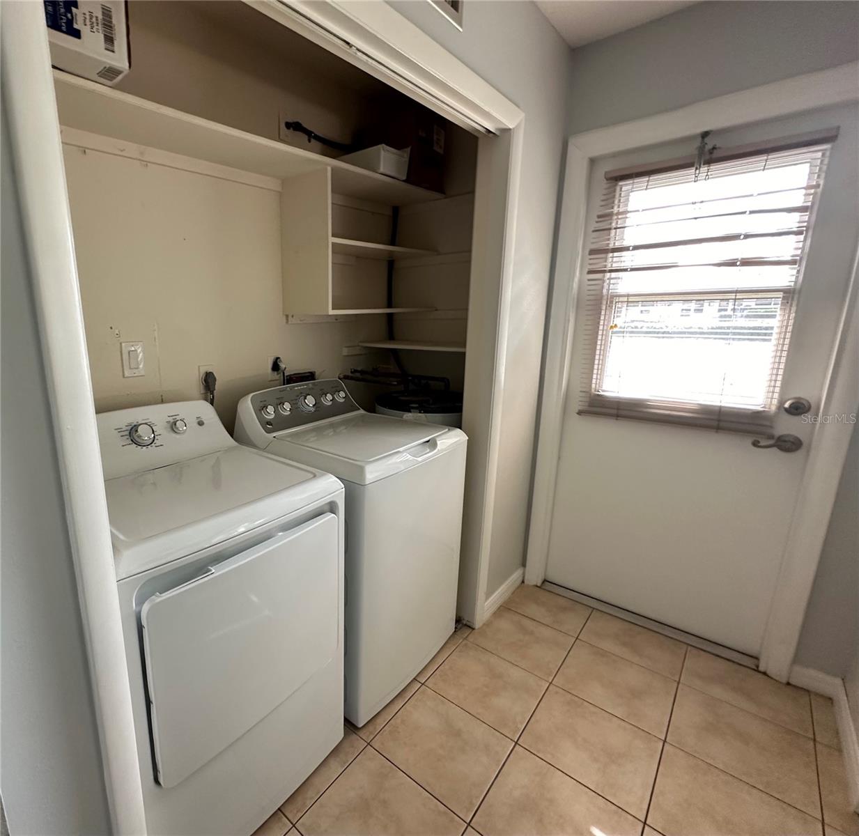 2105 PUEBLO CIR #V2, SARASOTA, FL — photo 6