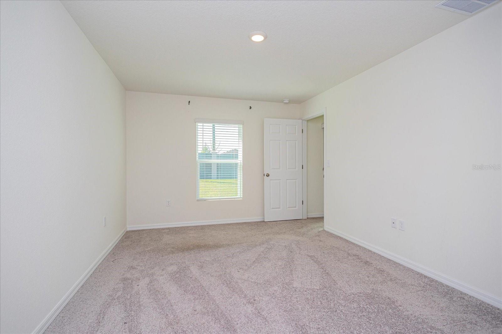 352 TOWNS CIR, HAINES CITY, FL — photo 12
