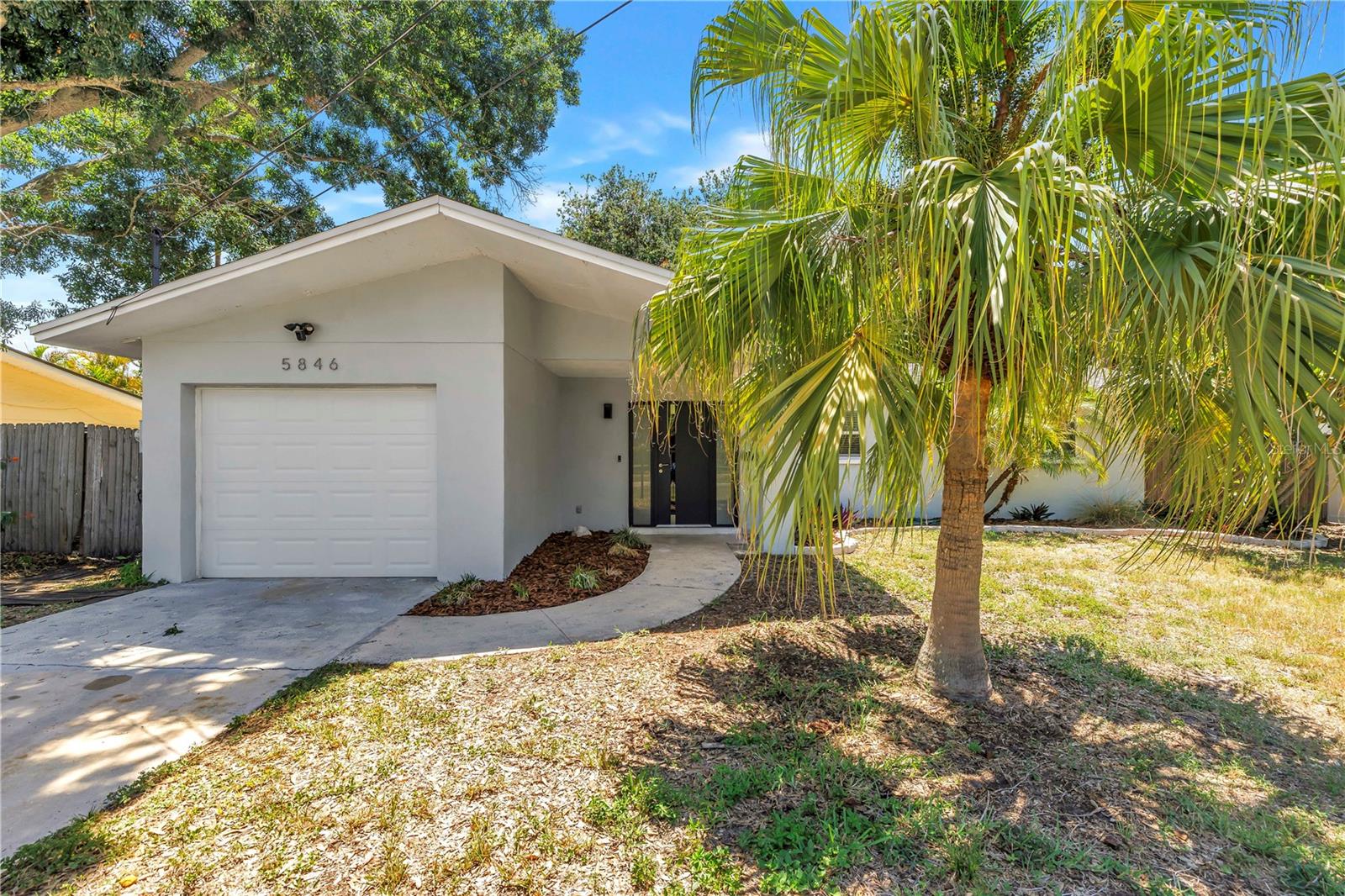 5846 12TH ST S, ST PETERSBURG, FL — photo 2