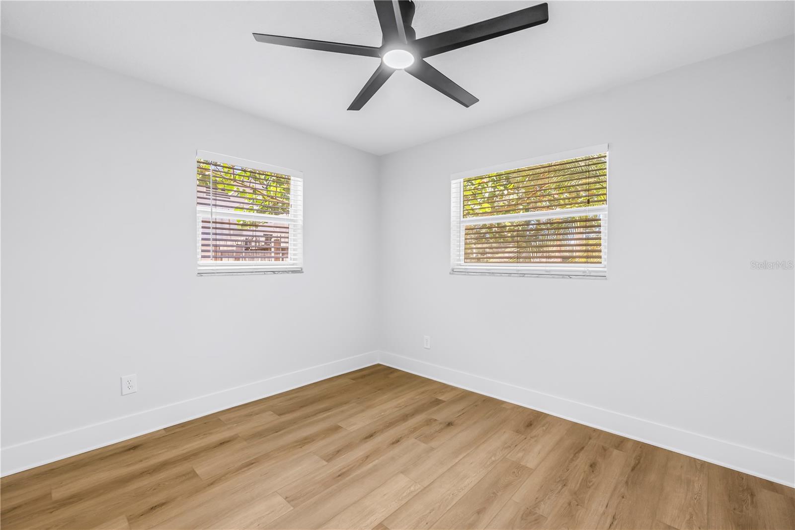 5846 12TH ST S, ST PETERSBURG, FL — photo 13