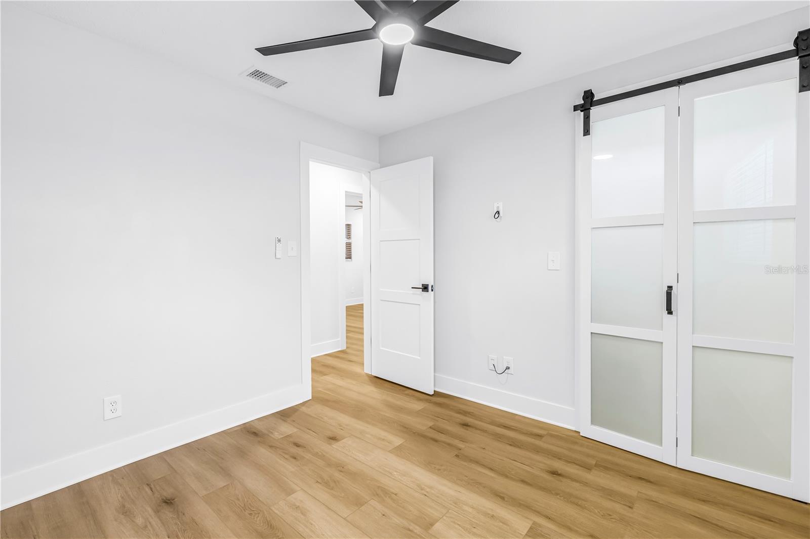 5846 12TH ST S, ST PETERSBURG, FL — photo 17