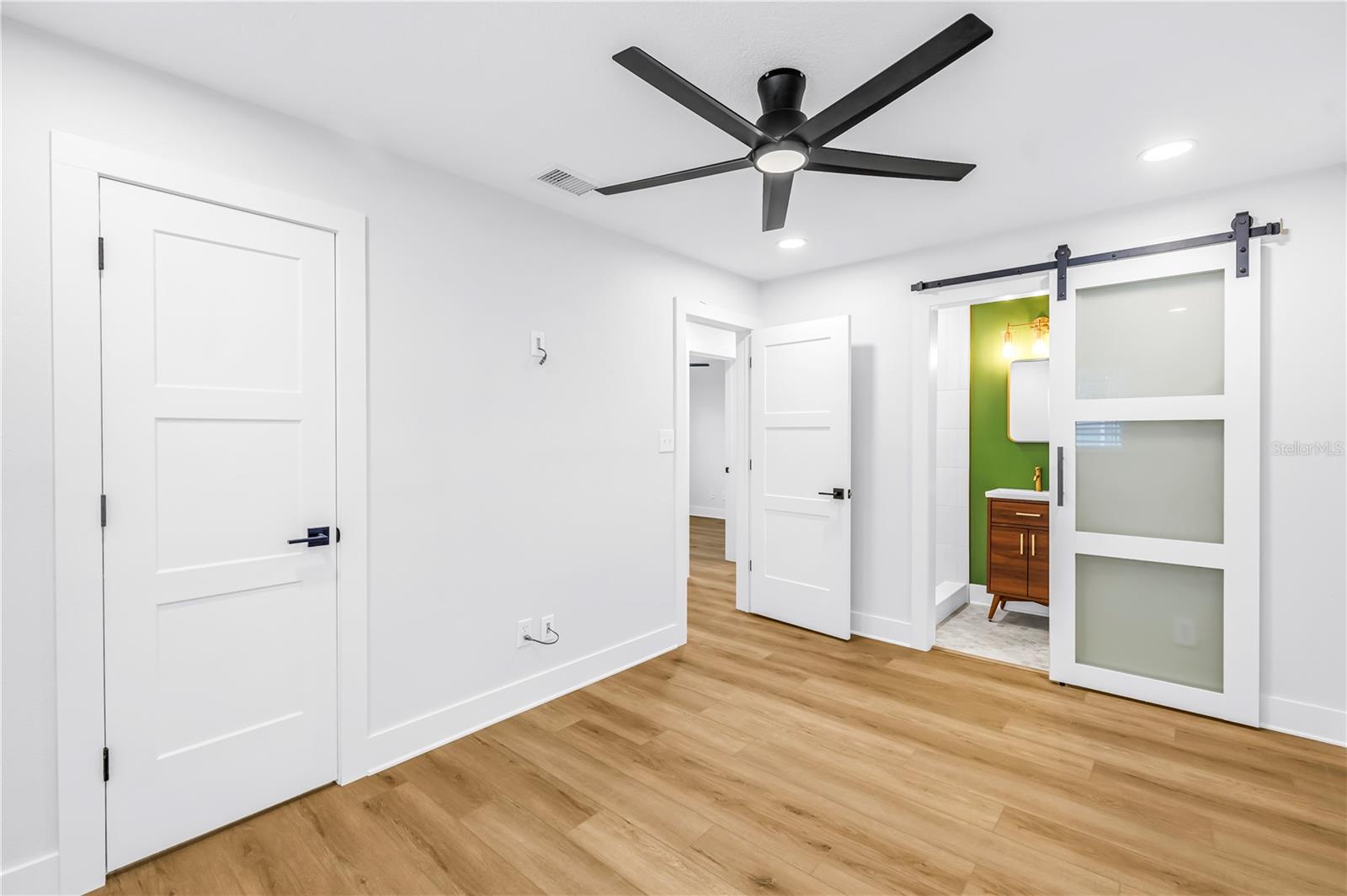 5846 12TH ST S, ST PETERSBURG, FL — photo 19