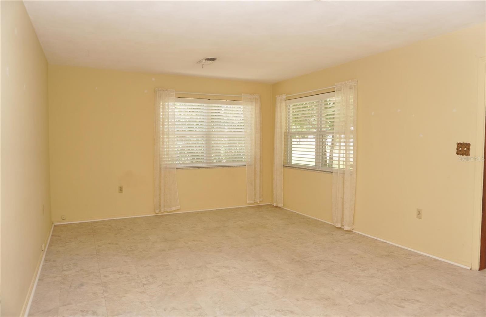 405 S CAMELLIA AVE, CRYSTAL RIVER, FL — photo 7