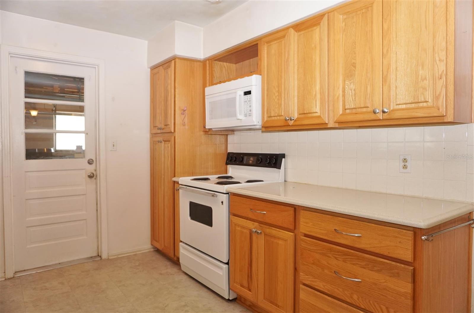 405 S CAMELLIA AVE, CRYSTAL RIVER, FL — photo 17